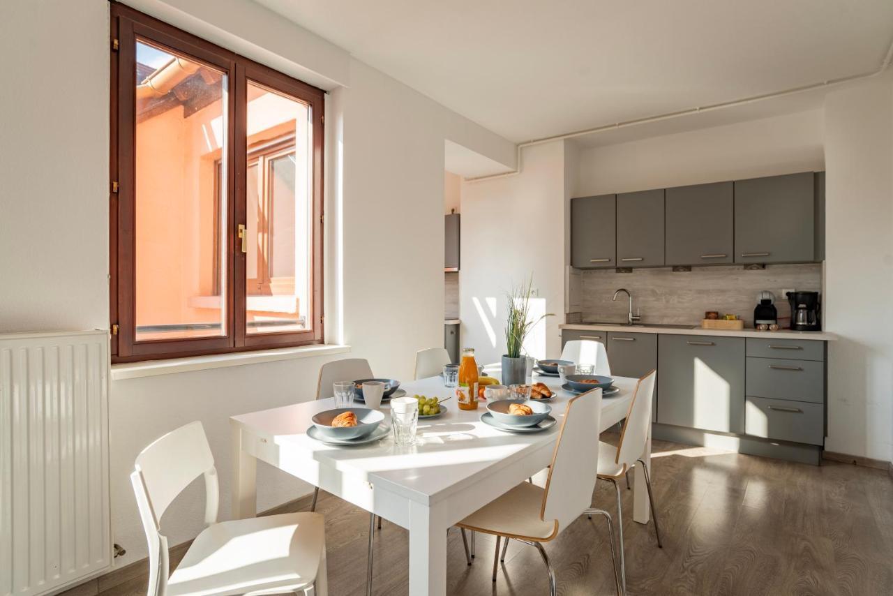 Le Manoir De Cyrielle A 10 Min Du Centre De Strasbourg Apartamento Bischheim Exterior foto