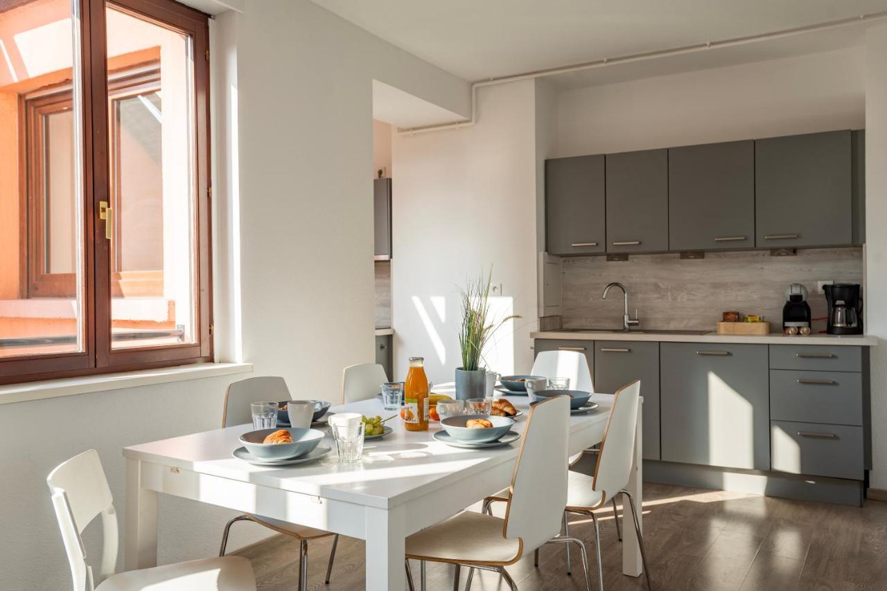 Le Manoir De Cyrielle A 10 Min Du Centre De Strasbourg Apartamento Bischheim Exterior foto